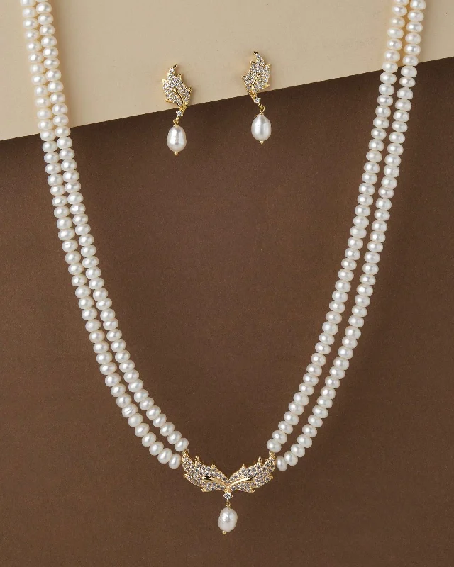 Mesmerising Leafy Pearl Necklace