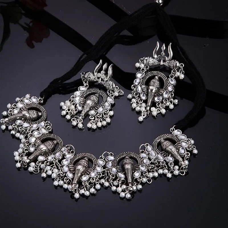 Bevy Pearls Oxidised Plated Choker Necklace Set